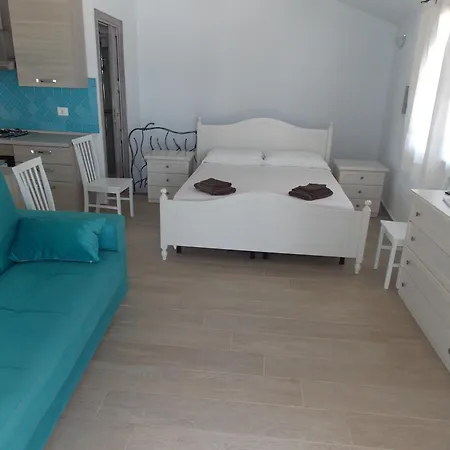 Апартаменти Sardinia Seafront House *