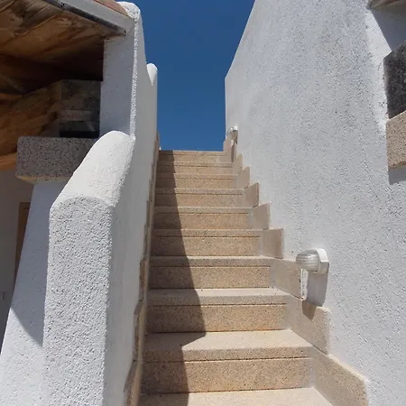 Sardinia Seafront House * Ольбія